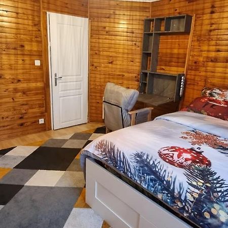 Chambre Privee Numero 1 Dans Un Superbe Appartement En Colocation Montataire Bagian luar foto